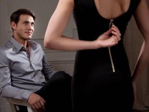 Điều tra manh mối vợ ngoại tình với sếp